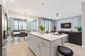 Storey Lake 2 Bed, Sleeps 7. Premium, Fabulous #200