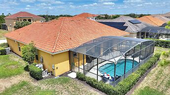 Breathe Easy at Solterra Resort by Shine Villas 706