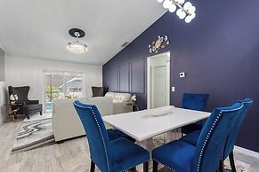 Breathe Easy at Solterra Resort by Shine Villas 706