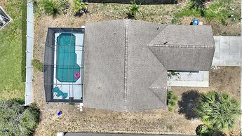 Breathe Easy at Solterra Resort by Shine Villas 706