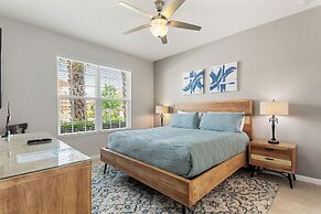 Breathe Easy at Solterra Resort by Shine Villas 706