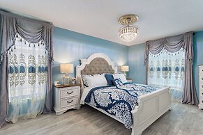 Breathe Easy at Solterra Resort by Shine Villas 706