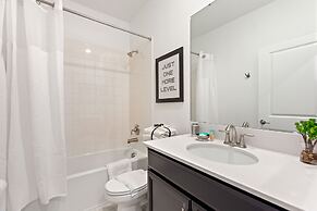 Stars Align @ Storey Lake by Shine Villas #406