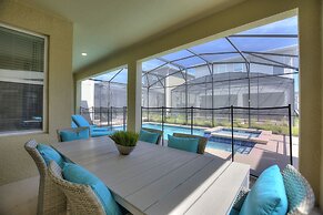 Stars Align @ Storey Lake by Shine Villas #406