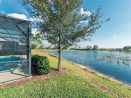 Perennial Paradise at Solterra Resort