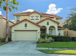 Perennial Paradise at Solterra Resort