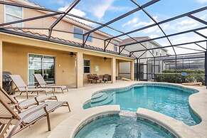 Splash of Magic at Solterra Resort