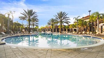 Splash of Magic at Solterra Resort