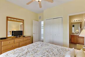 Lakeside Spa, AC in Games Room - Tropics! 822