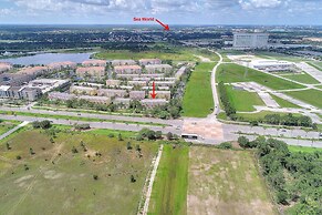 Vista Cay Resort, Next to Universal #821