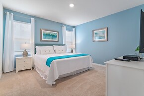 Lux Retreat, Shine Villas at Solterra Resort 826