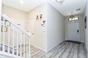 Brilliance at Solterra Resort by Shine Villas #092