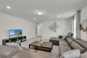 The Force at Solterra by Shine Villas #041