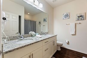 Lucky Find @ Lucaya Resort by Shine Villas 713