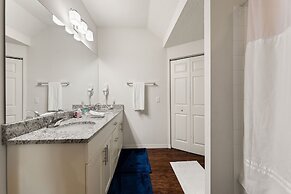 Lucky Find @ Lucaya Resort by Shine Villas 713