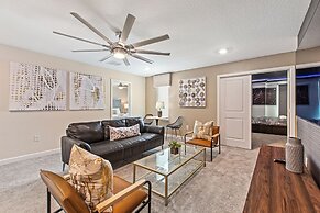 Marvel Mansion! Championsgate Resort Shine Villas 902