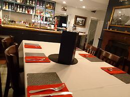 Old Railway Hotel porton