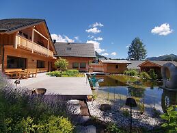 Premium Chalet in Tauplitz With Sauna and Pool