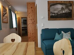 Premium Chalet in Tauplitz With Sauna and Pool