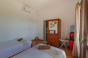 La Village Hill View