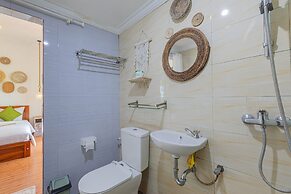 La Village Hill View