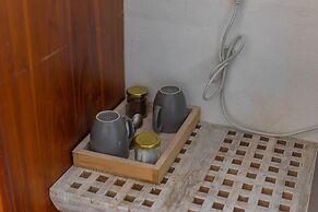 La Village Hill View