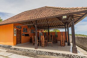 La Village Hill View