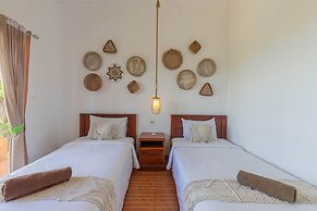 La Village Hill View