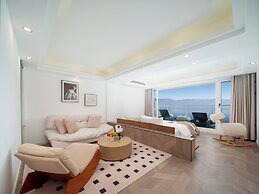 Da Li Yu Jia Ren Hotel