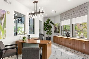 TWO Glendale CozySuites with Pool 2 & 9