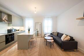 The Battersea Scenery - Elegant 2bdr Flat