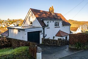 Four Oaks - Sea and Harbour Views