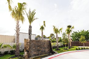 Palace Inn Blue Edgebrook