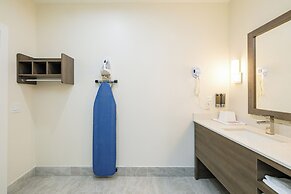 Palace Inn Blue Edgebrook