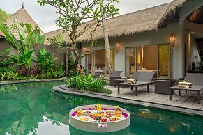 Brand new Luxury 3BR villa Ethnic Ubud 1