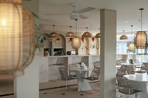 Aster Apartment Bali