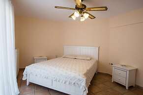 Retreat Lefkada - Villa Rafael AV Properties