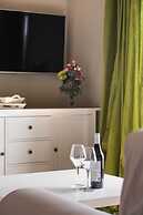 NV Seafront Studios AV Properties