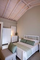 NV Seafront Studios AV Properties