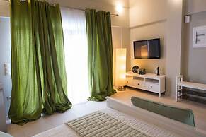 NV Seafront Studios AV Properties