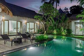 Brand New luxury 3BR Villa Ethnic Ubud 2