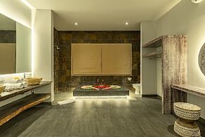 Brand New luxury 3BR Villa Ethnic Ubud 2