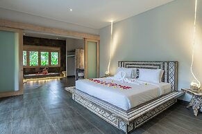 Brand New luxury 3BR Villa Ethnic Ubud 2
