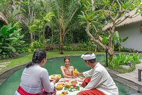 Brand New luxury 3BR Villa Ethnic Ubud 2