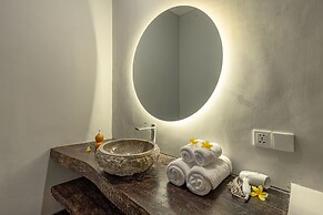 Brand New luxury 3BR Villa Ethnic Ubud 2