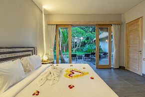 Brand New luxury 3BR Villa Ethnic Ubud 2