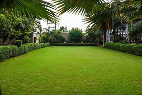 Shivhari Hotel and Resort