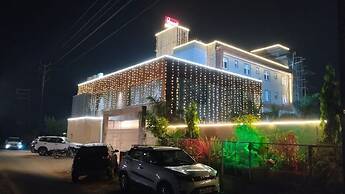 Shivhari Hotel and Resort