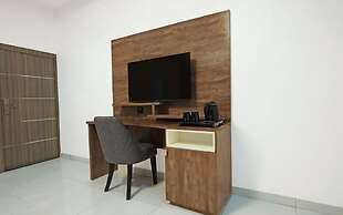 3H Villas Hotel & Luxury Apartment