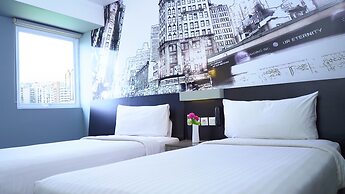 Horu Hotel Mangga Dua Square